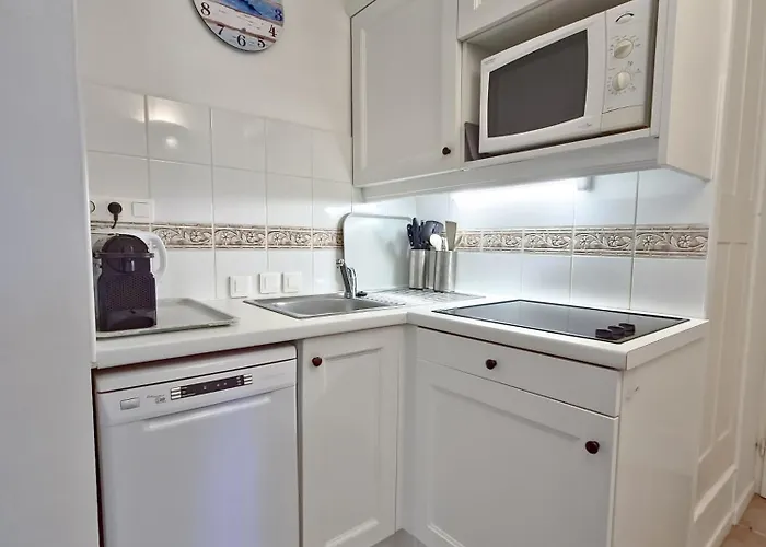 La Pinède - T4 Avec Terrasse Et Piscine Appartement *